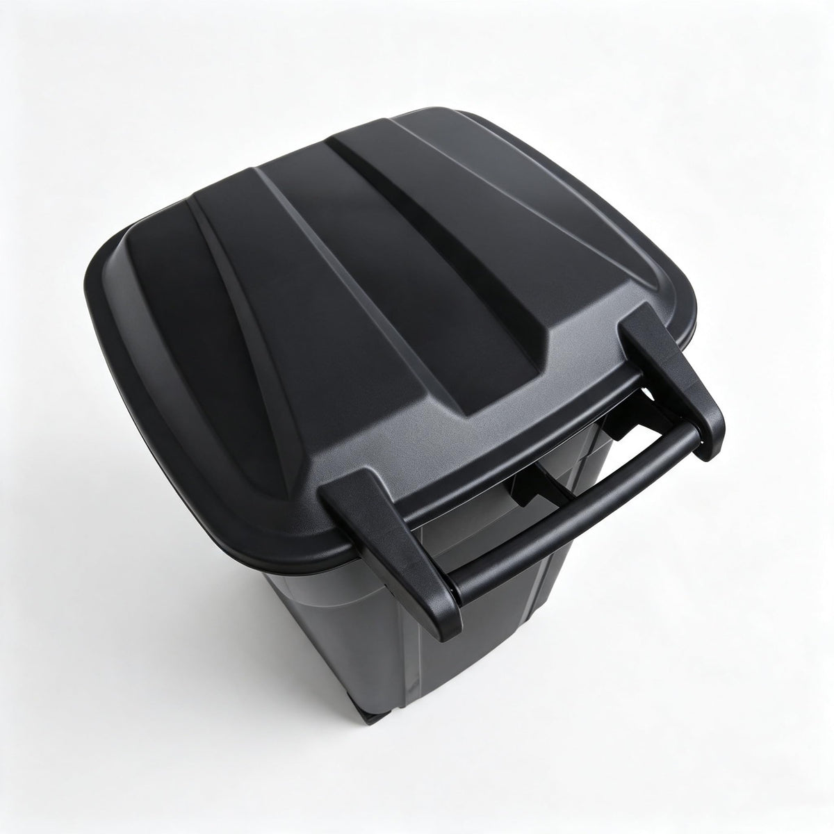 32 Gallon Black Plastic Wheeled Trash Can with Lid T472919