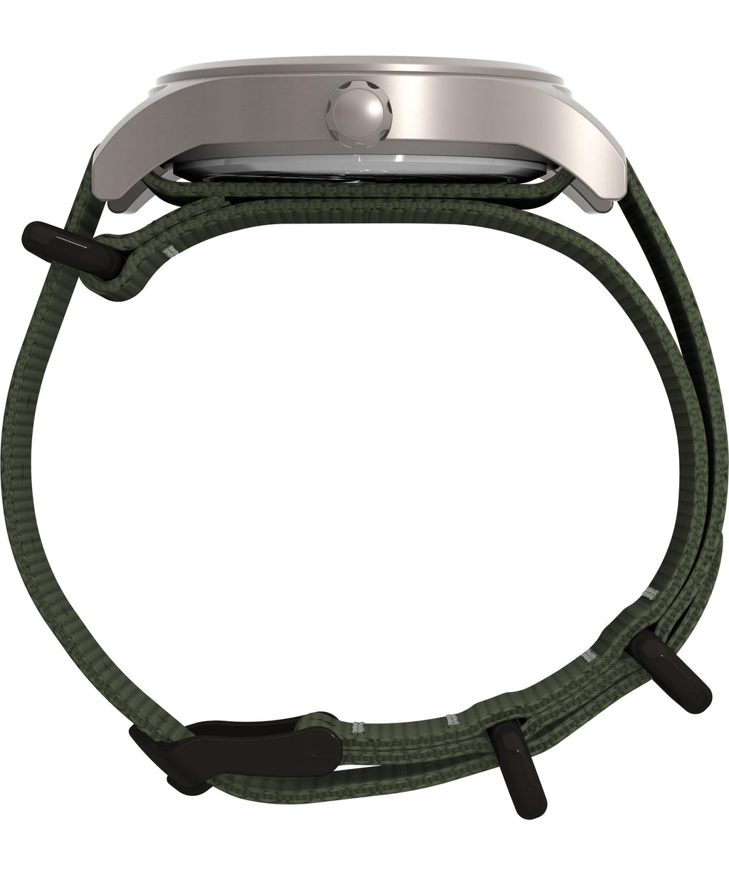 40mm Analog Watch with Luminous Hands and 50M Water Resistance O418344