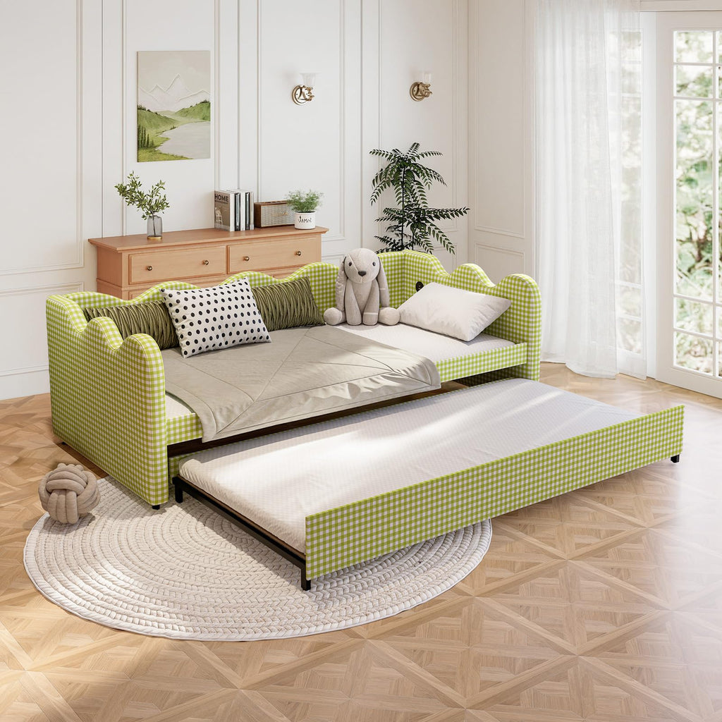 Twin Size Upholstered Daybed with Pop Up Trundle B1609